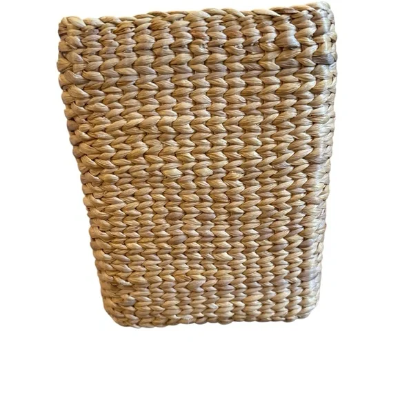 MME.mink Woven Bag
